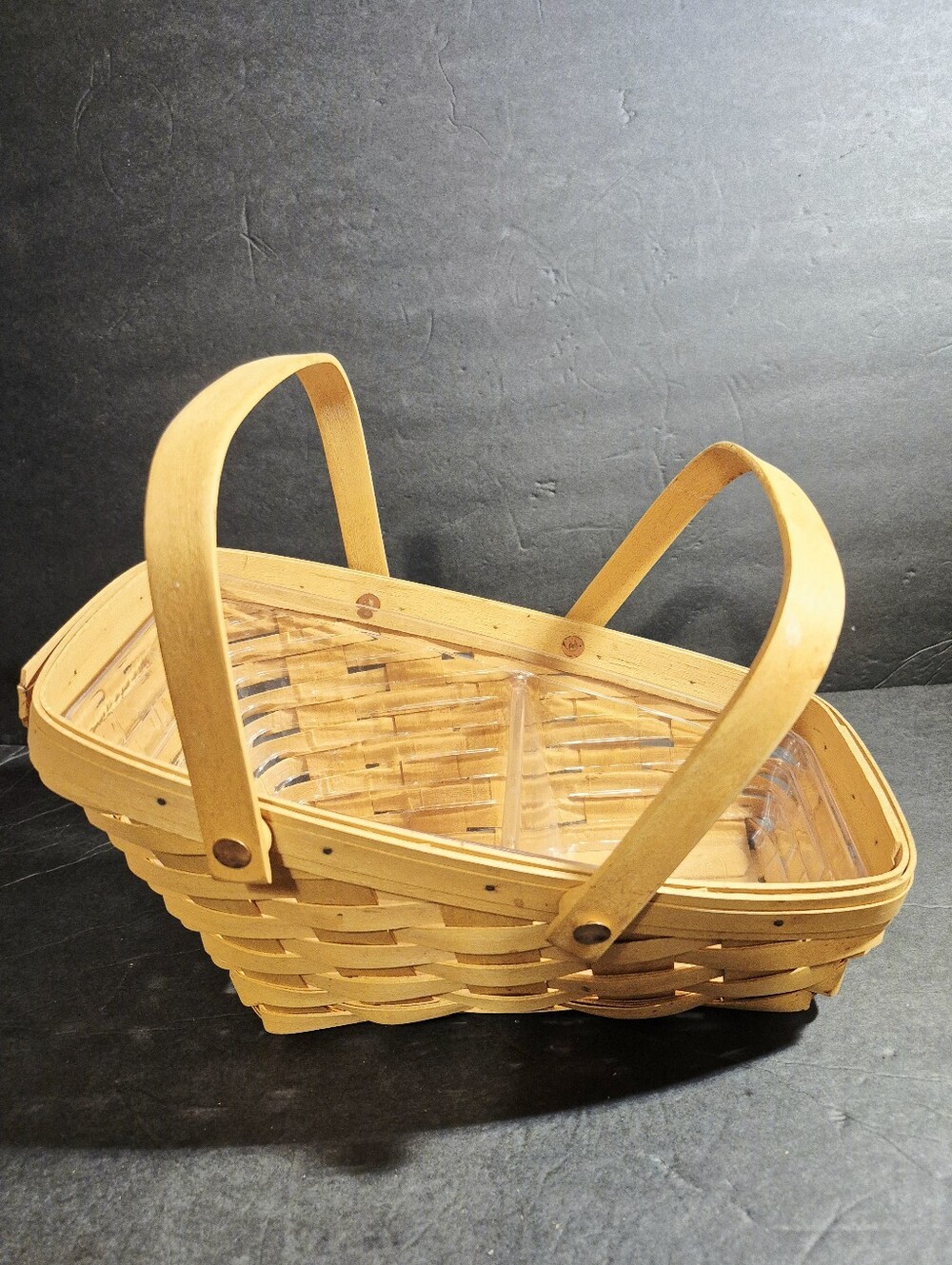 Longaberger Medium Vegetable Basket With Plastic Divided Liner